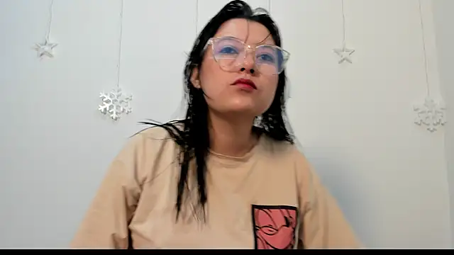 cami-01 online show from August 6, 4:47 pm