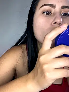 Snapshot of Azuna25 chatting on September 25, 7:23 pm Azuna25 online show from September 25, 7:23 pm