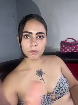 Azuna25 online show from June 3, 9:31 pm