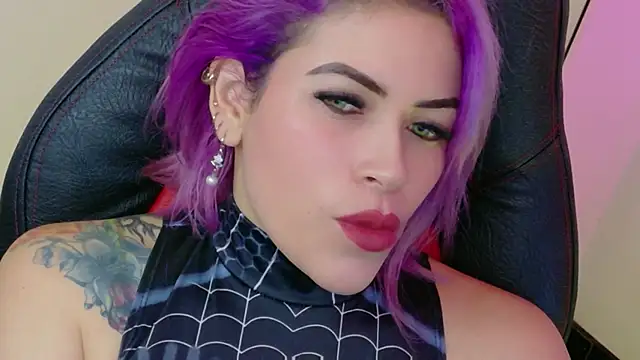 Natalia Montoya online show from June 12, 6:32 am