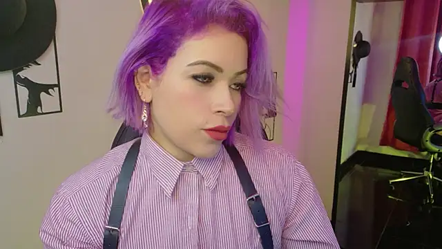 Natalia Montoya online show from July 7, 9:46 am