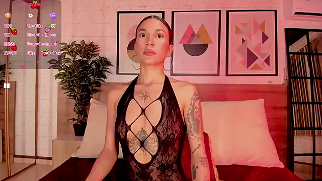 LunaRuso online show from January 15, 7:53 pm