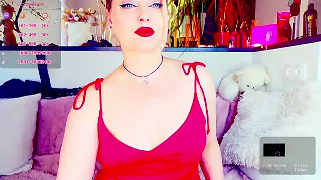 JuliaSpace  online show from May 4, 4:33 pm