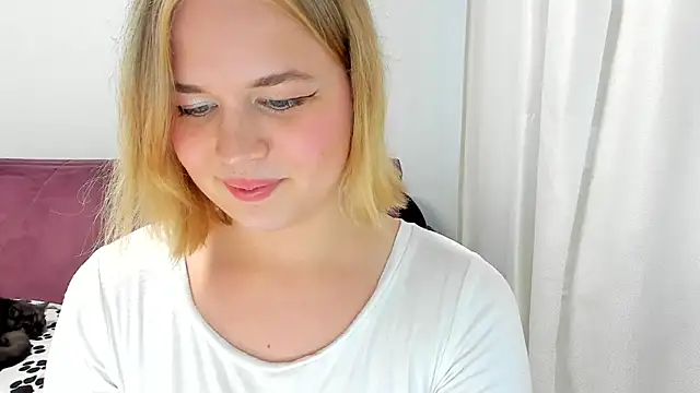 AlicePopsy online show from July 15, 4:33 pm