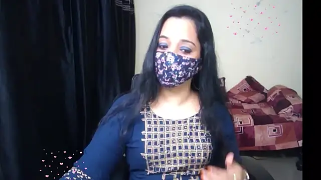 Arushisingh8888 online show from July 17, 2:10 pm