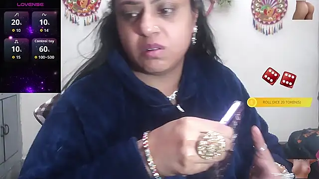 Sexy komolika online show from November 16, 4:40 pm