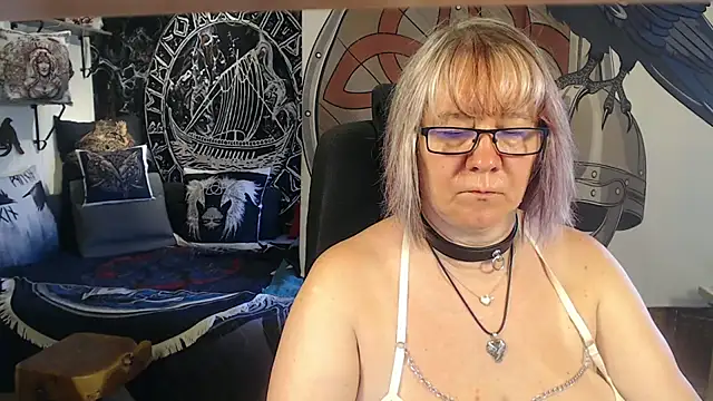 TittenMichelle online show from July 13, 9:54 am