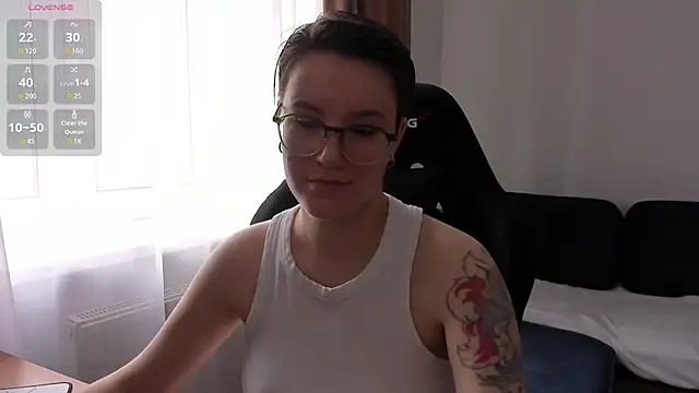 JessieFlower online show from July 18, 8:17 am