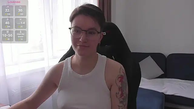 JessieFlower online show from June 27, 8:37 am