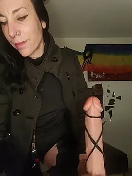 freyamoret online show from March 10, 4:16 am