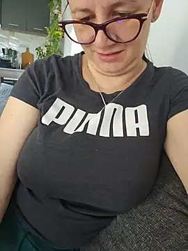 KristenVega online show from July 23, 8:11 am