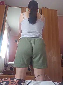 KristenVega online show from June 5, 7:25 am