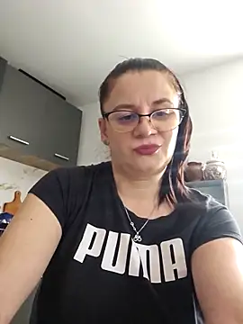 KristenVega online show from December 15, 10:20 am