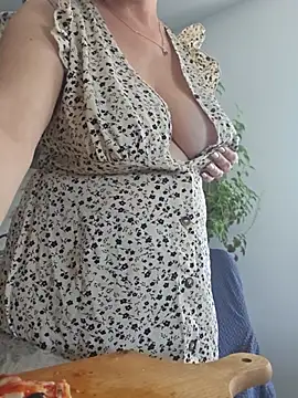 KristenVega online show from July 15, 10:31 am