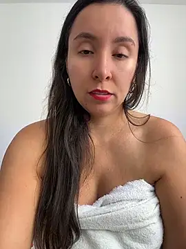 emely sexx20 online show from June 10, 7:01 pm