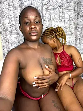 Favoritegirl1 online show from January 9, 11:53 pm