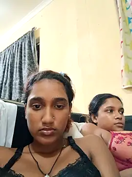 Indianqueen03 online show from February 25, 7:12 pm