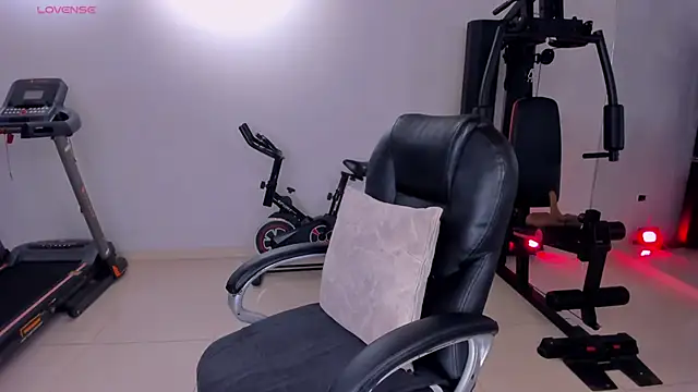 AlessaRomero online show from March 10, 8:02 pm