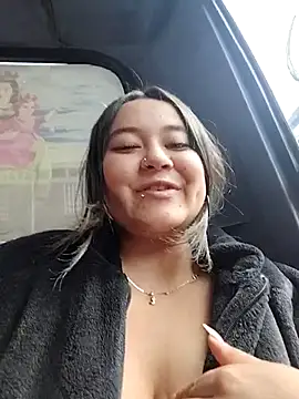 Cristal  04 online show from November 22, 7:05 pm