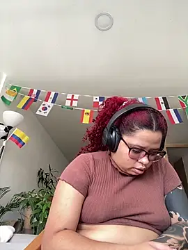 6nalanie online show from June 28, 7:09 pm