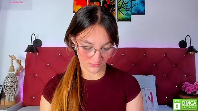 Snapshot of Ruth_harvey_ chatting on October 15, 1:25 pm Ruth harvey online show from October 15, 1:25 pm