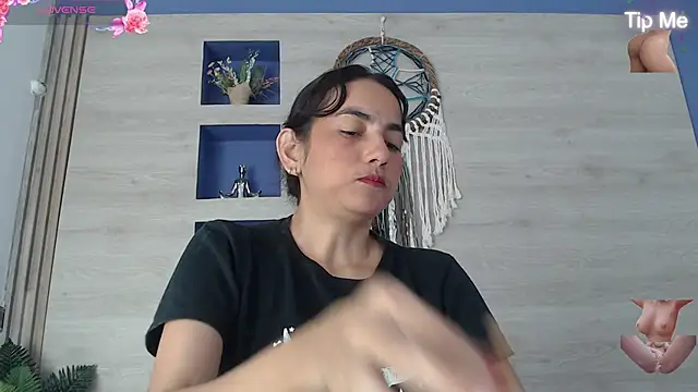 Dakotagloss online show from May 21, 8:18 pm