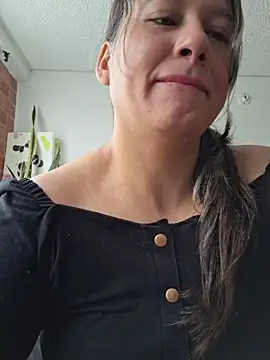 Zoe Nasty online show from June 5, 12:55 pm