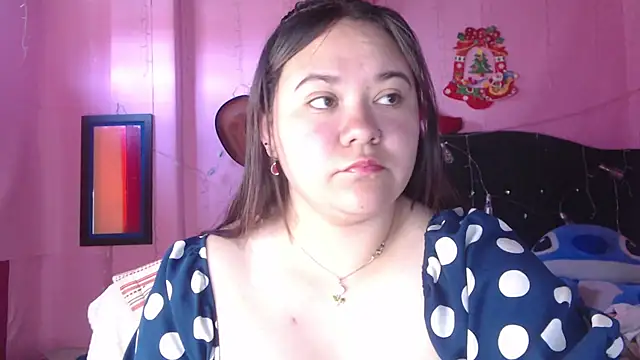 NikkiRous  online show from September 11, 3:01 pm