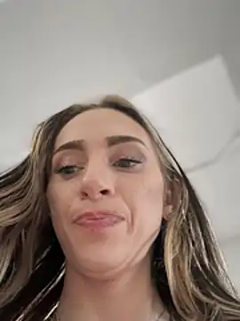 BrattyBae xo online show from February 21, 9:48 pm