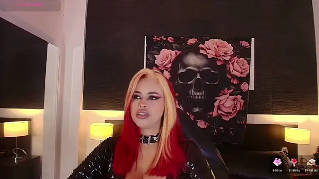 EvaaFoxxy1 online show from August 1, 12:29 pm