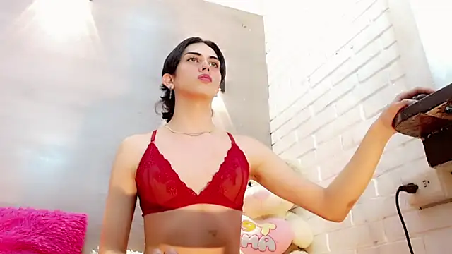 Daniela Pink  online show from October 29, 9:06 pm