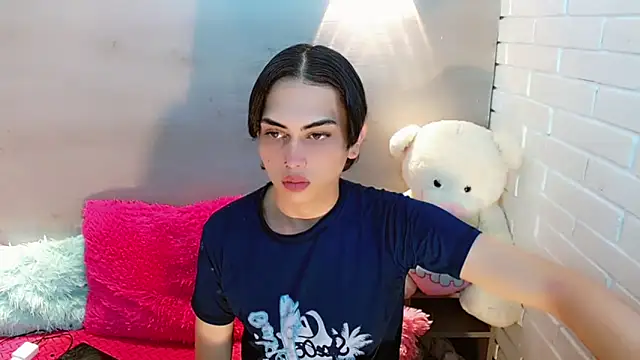 Daniela Pink  online show from October 16, 7:49 pm