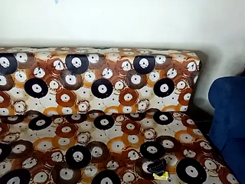 shuhana  online show from November 2, 12:58 am