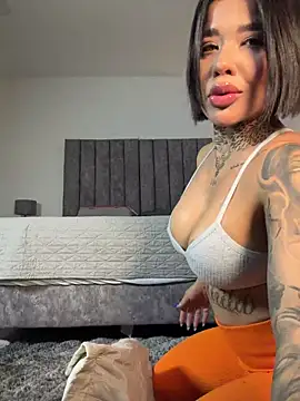 milaivanova online show from February 2, 1:15 am