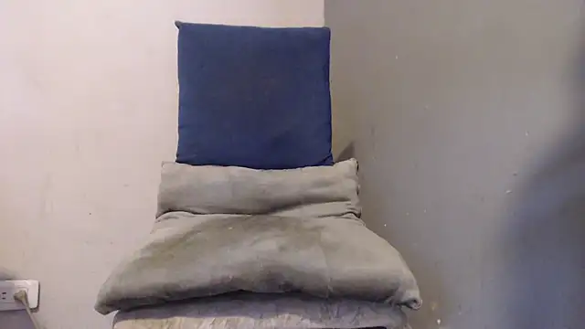 Amazing12inch online show from March 8, 9:29 pm