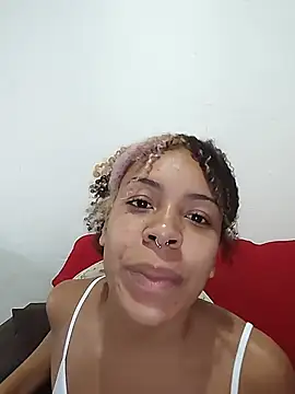 Julia Pretinha online show from July 6, 12:54 pm