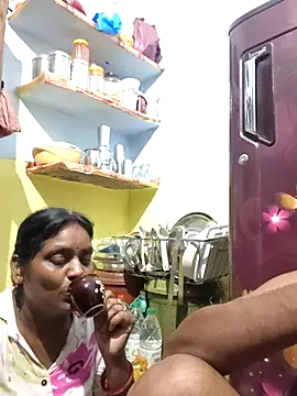 Priyasexcpl online show from July 8, 1:24 pm