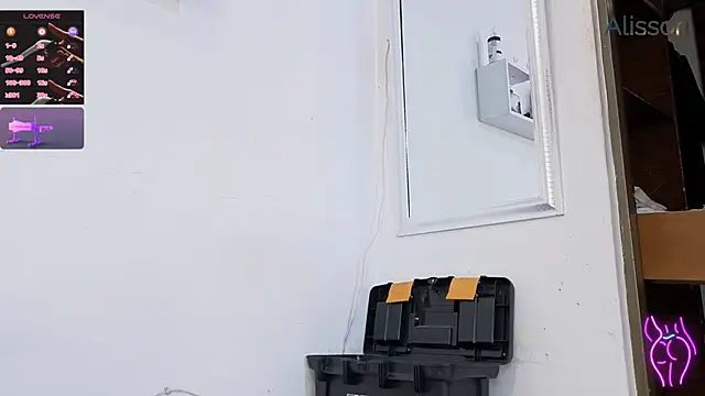 alissonandamy online show from October 4, 7:40 pm