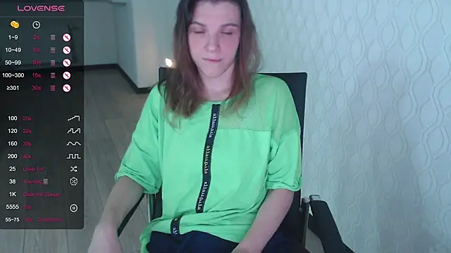 LisaHeart online show from September 27, 9:33 pm