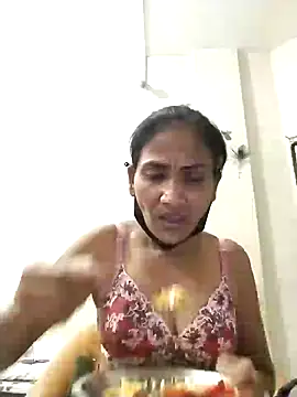 sunita6009 online show from June 30, 3:00 pm