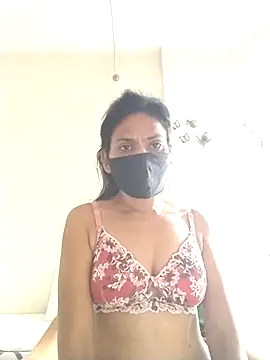sunita6009 online show from July 4, 3:24 am