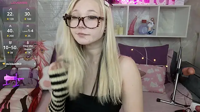 MeowkaKitty online show from October 11, 1:32 am