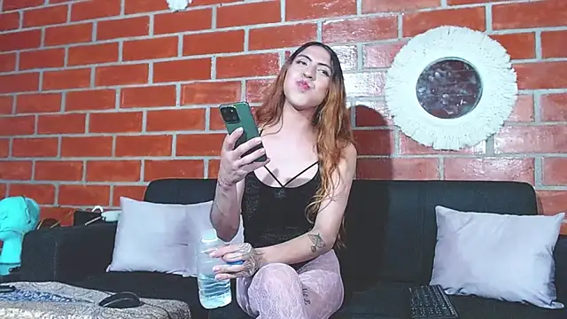 Trix fiore oficial online show from July 31, 12:00 am