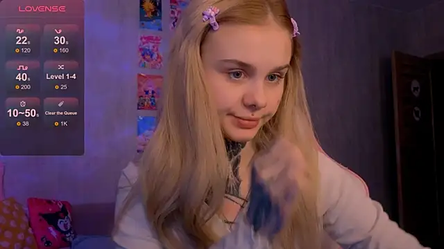 Britney Lynch online show from January 16, 7:43 pm