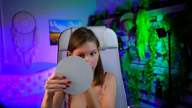 EllaHorton online show from February 10, 5:27 pm