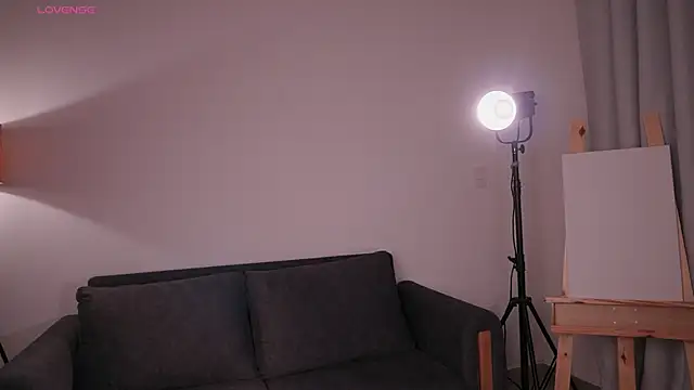GigiLee  online show from July 9, 10:17 am