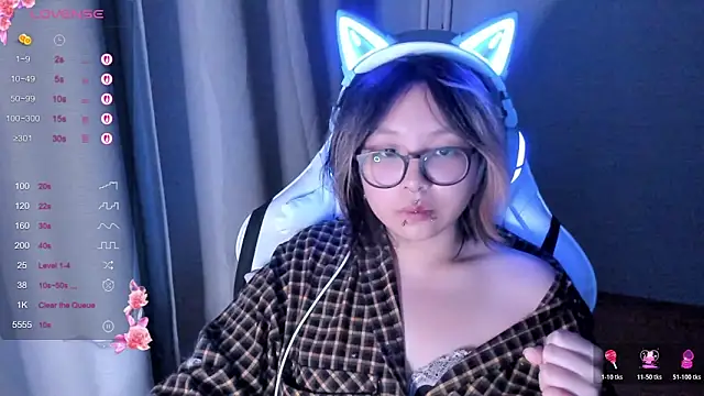 maydaykimmy online show from November 11, 1:01 am