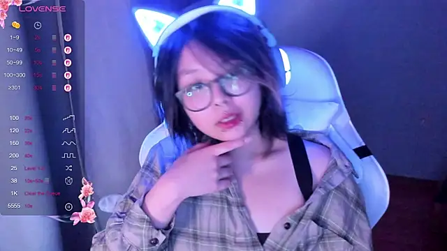 maydaykimmy online show from December 19, 9:51 pm