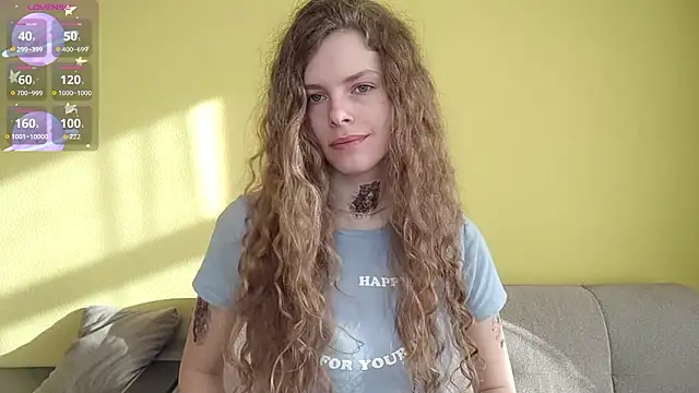 RayaNenlia online show from March 17, 5:44 am