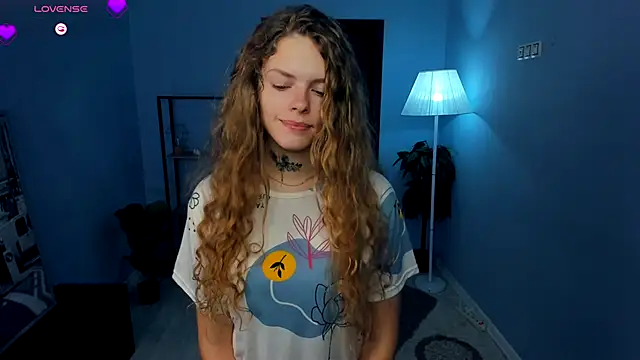 RayaNenlia online show from October 13, 5:10 am